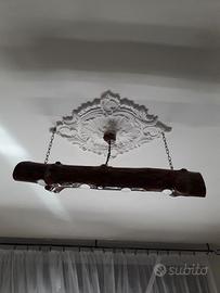 Lampadario in legno