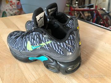 scarpe bambino nike tn 31 Abbigliamento e Accessori In vendita a Pavia