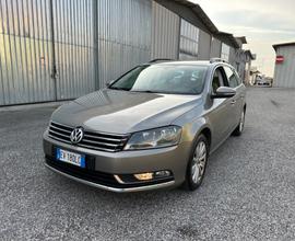 Volkswagen Passat 1.6 TDI DSG Comfortline BM.Tech.