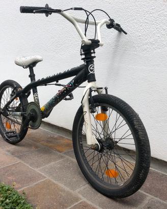 Bicicletta BMX