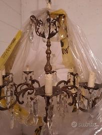 Lampadario ottone e cristalli