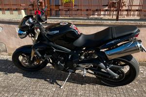 Triumph street triple 675