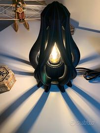 Lampada da tavolo