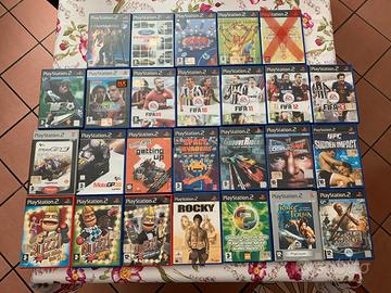Giochi vari PS2 + pulsanti Buzz