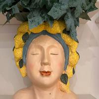 Vaso testa di donna con limoni