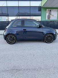 Fiat 500 la prima