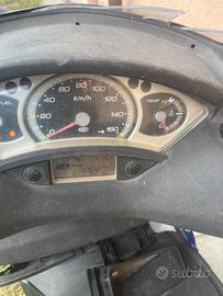 Scuter xmax 250