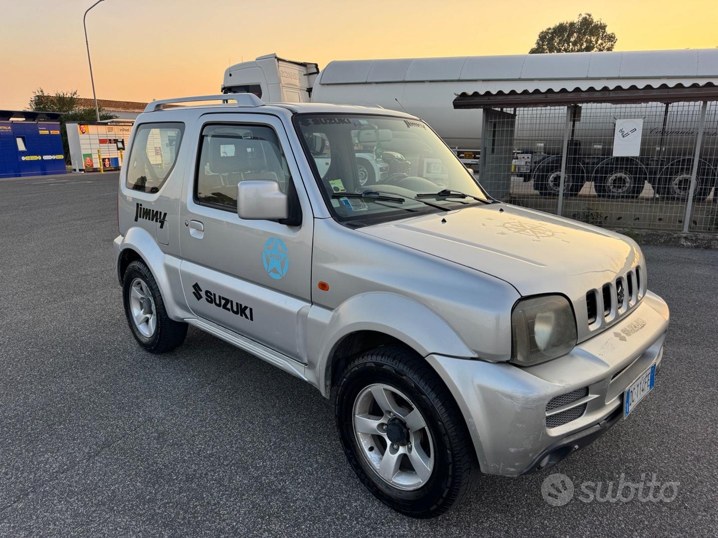 Suzuki Jimny 2007 photo 4
