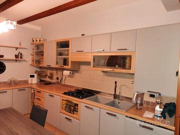 cucina e mobile bagno