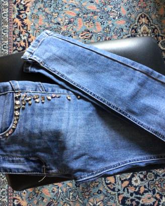 Jeans nuna lie