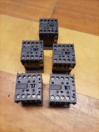 5 teleruttori Schneider