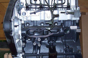 Motore nuovo hyndai 2500 mitsubishi 4d56