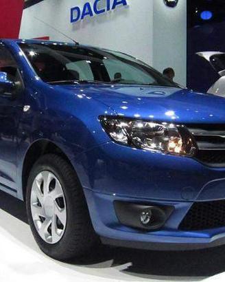 Parabrezza Dacia Logan 2 dal 2013 in poi