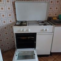 Si dismette cucina vecchia