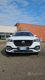 MG EHS (plug-in hybrid) 2021