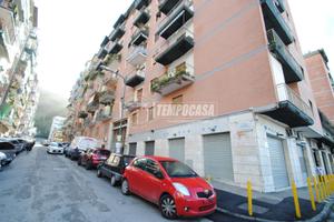 Appartamento a Napoli Via Coriolano 2 locali