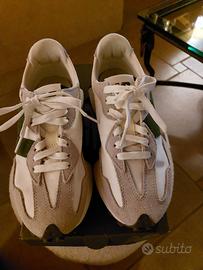 New Balance 327