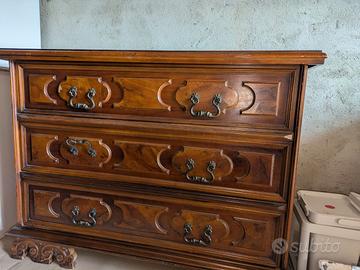 Mobile con ribalta e comodini