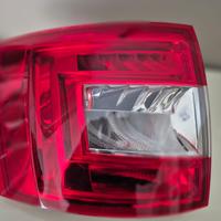 Fanale posteriore sx octavia