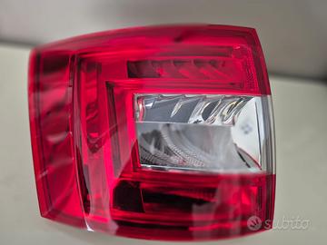 Fanale posteriore sx octavia