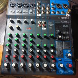 Mixer YAMAHA MG10XU