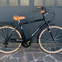 Bicicletta City bike con cambio Shimano ruota 28