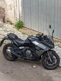 CF moto 650 gt