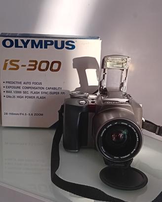 Fotocamera a pellicola da 35 mm Olympus IS-300