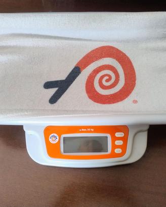 Bilancia pesa neonati+ cuscino allattamento