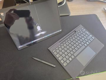 MICROSOFT SURFACE PRO 13 pollici OLED + Accessori