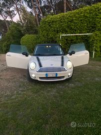 Mini ONE 2009 per neopatentati
