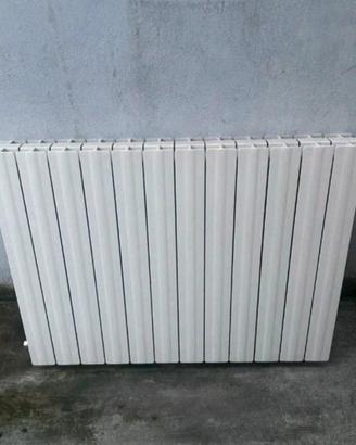 radiatore termosifone scaldasalviette