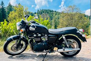 Triumph Bonneville 2004 a carburatori