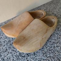 Zoccoli di legno