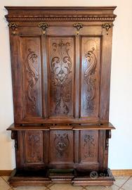 Appendi abiti antico