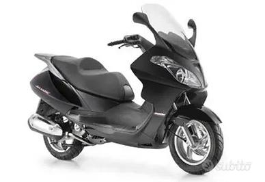 Aprilia Atlantic 200 ricambi motore piaggio vespa