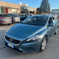 Volvo V40 D2 1.6