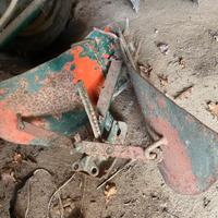 Aratro motocoltivatore