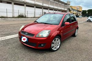 Ford Fiesta anno 2008 CC 1.4 Diesel aria condizion