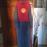 tuta ferrari factory