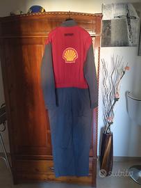 tuta ferrari factory