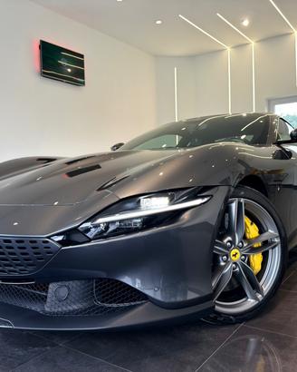 Ferrari Roma full service inclusi 2030 garanzia es