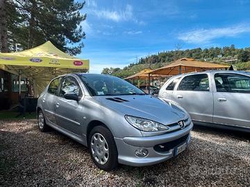 Peugeot 206 1.4 HDi Sweet Years Neopatentati