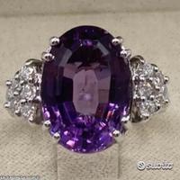 ANELLO ORO 18kt. CON DIAMANTI ED AMETISTA NATURALE
