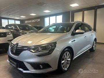 Renault Megane Mégane Sporter dCi 8V 110 CV EDC En