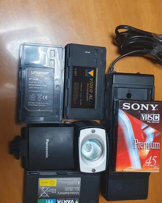 Batterie videocamera e caricabatterie