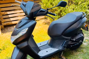 Scooter Peugeot 50cc KISBEE S BLACK EDITION