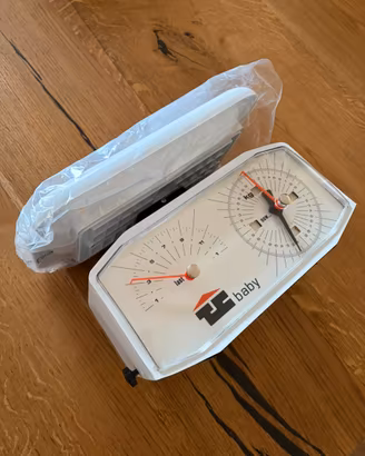 Bilancia meccanica vintage per neonati TC Baby
