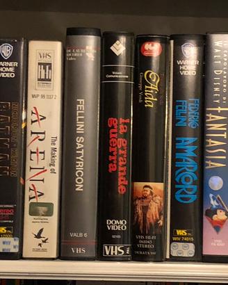 Lotto 20 VHS Vintage - Fellini Griffith Disney
