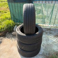 4 gomme 215/50/18 estive